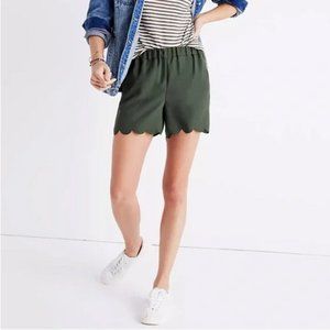 Madewell • Scallop Hem Pull On Shorts